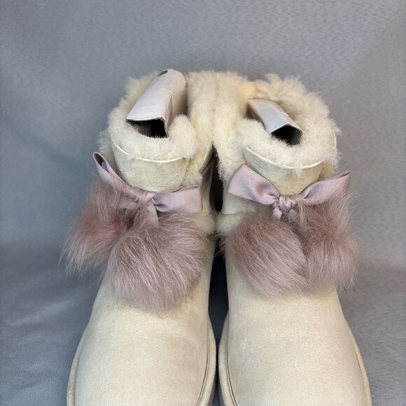 Womens 8 Ugg Boots Gita Powder Cream Purple Pompoms Gorgeous Coquette RARE! - Picture 10 of 15